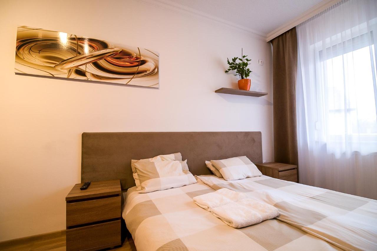 Thermal Next II Weninger Apartman Kiskunhalas Dış mekan fotoğraf